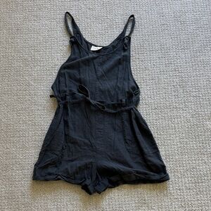 3 for $25 ❤️ // Universal Thread Charcoal Gray Romper